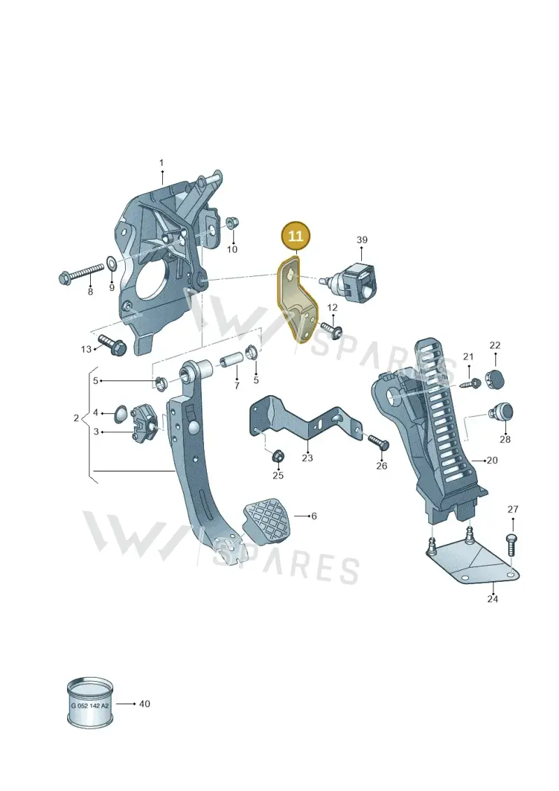 424721135A — Audi R8 qu. 5.2 (2012-2015) diagram 618721700, position 11